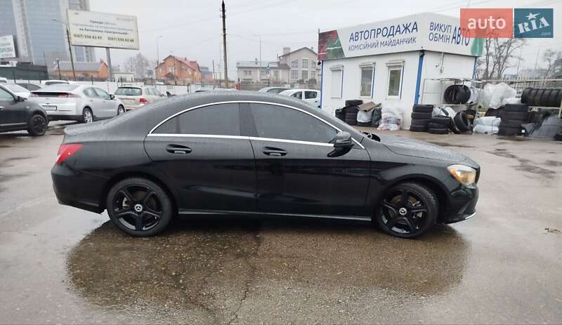 Седан Mercedes-Benz CLA-Class 2018 в Киеве