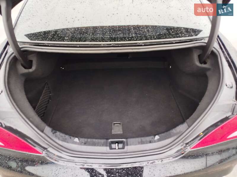 Седан Mercedes-Benz CLA-Class 2018 в Киеве