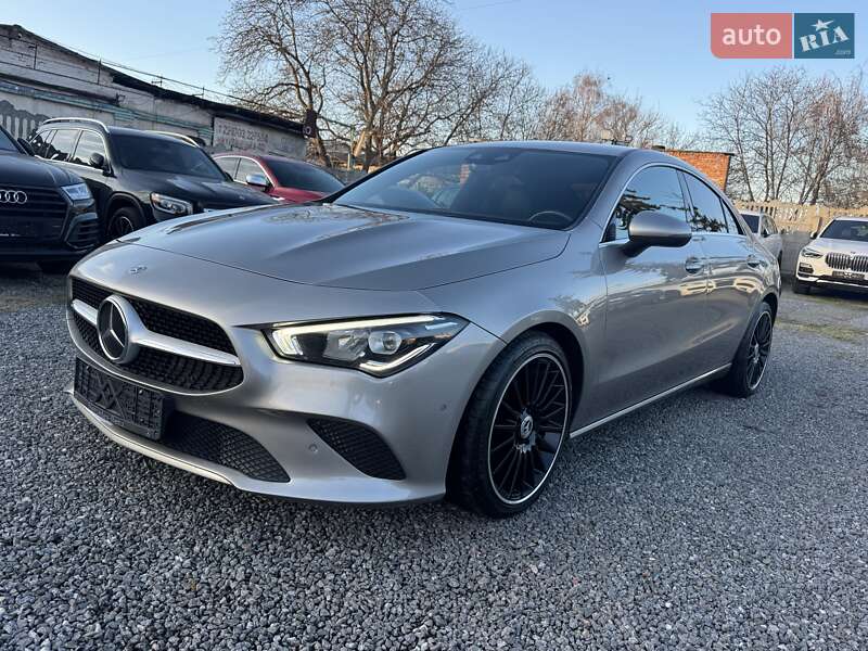 Седан Mercedes-Benz CLA-Class 2019 в Тернополе