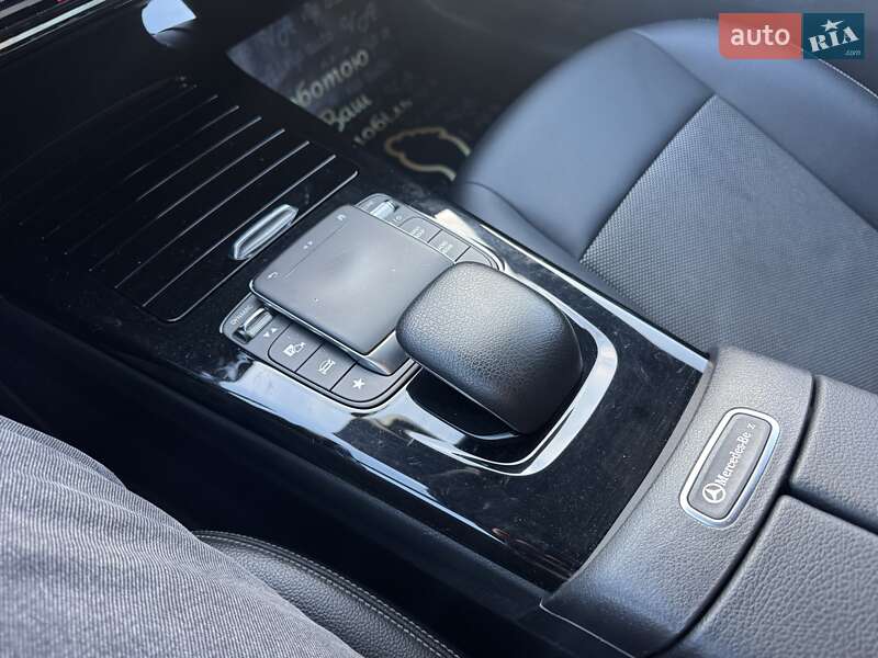 Седан Mercedes-Benz CLA-Class 2019 в Тернополе