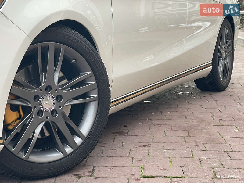 Седан Mercedes-Benz CLA-Class 2015 в Стрию