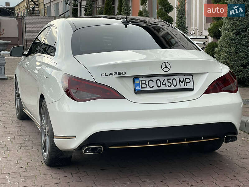 Седан Mercedes-Benz CLA-Class 2015 в Стрию