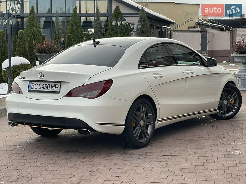Седан Mercedes-Benz CLA-Class 2015 в Стрию