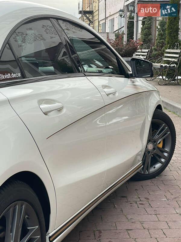 Седан Mercedes-Benz CLA-Class 2015 в Стрию