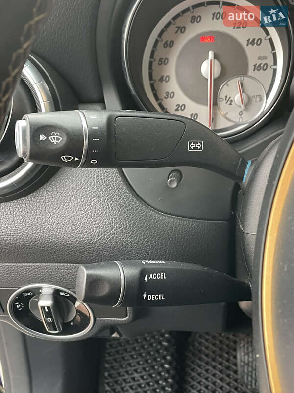 Седан Mercedes-Benz CLA-Class 2015 в Стрию