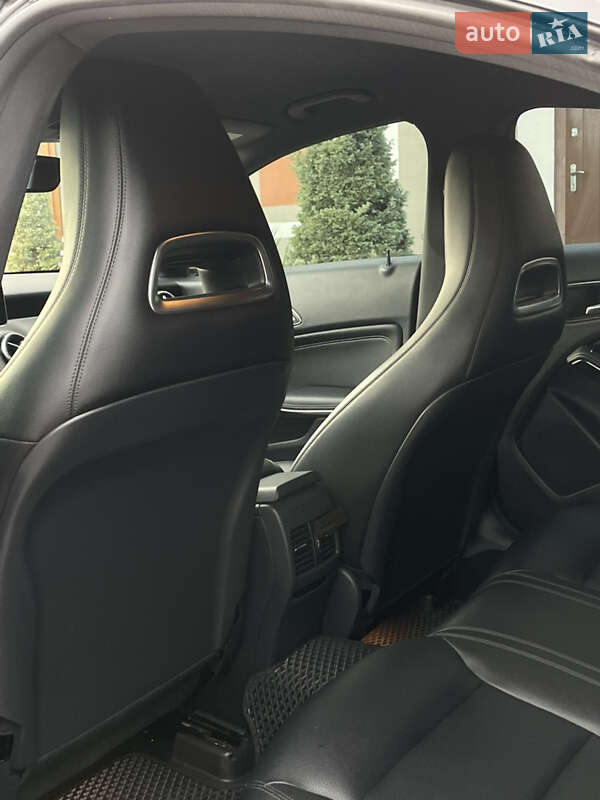 Седан Mercedes-Benz CLA-Class 2015 в Стрию