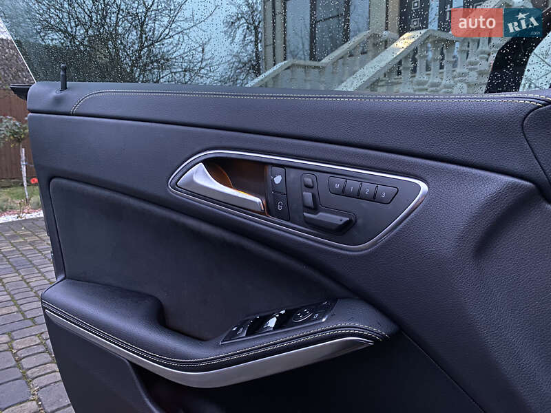 Седан Mercedes-Benz CLA-Class 2013 в Черновцах