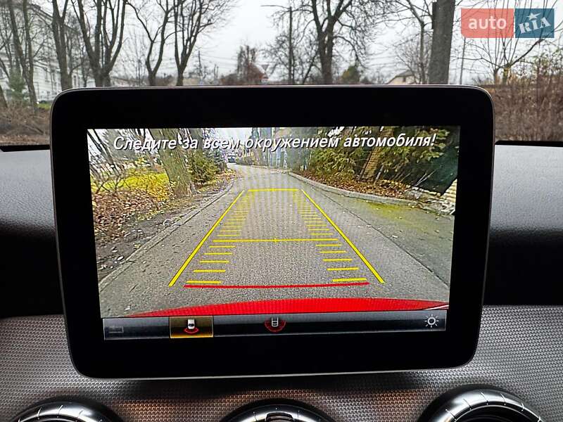 Седан Mercedes-Benz CLA-Class 2018 в Киеве