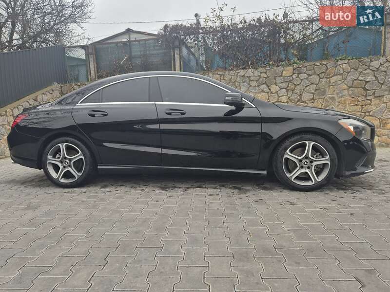 Седан Mercedes-Benz CLA-Class 2018 в Виннице