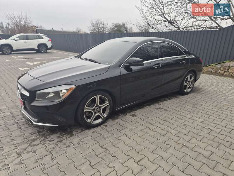 Седан Mercedes-Benz CLA-Class 2018 в Виннице