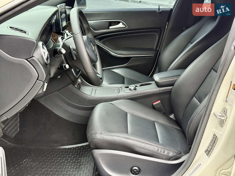 Седан Mercedes-Benz CLA-Class 2015 в Ровно фото 39 Седан Mercedes-Benz CLA-Class 2015 в Ровно