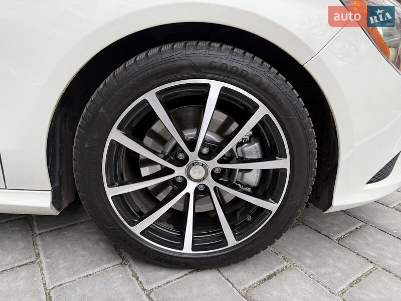 Седан Mercedes-Benz CLA-Class 2015 в Ровно фото 59 Седан Mercedes-Benz CLA-Class 2015 в Ровно