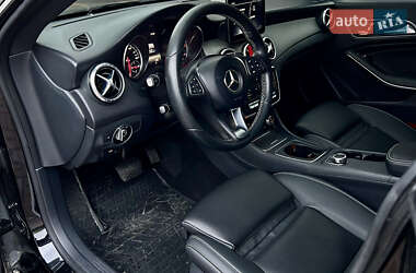 Седан Mercedes-Benz CLA-Class 2016 в Киеве