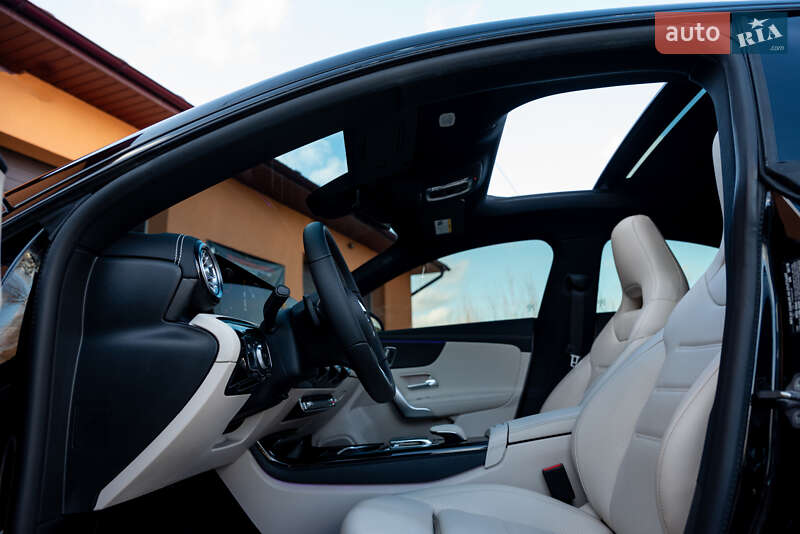 Седан Mercedes-Benz CLA-Class 2019 в Коломые