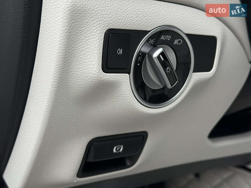 Седан Mercedes-Benz CLA-Class 2014 в Киеве