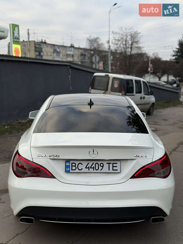 Седан Mercedes-Benz CLA-Class 2015 в Львові