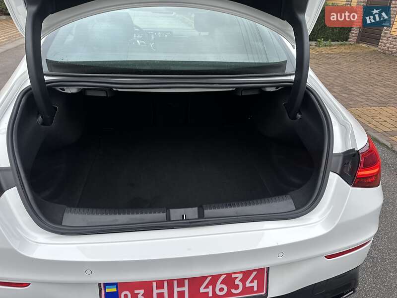 Седан Mercedes-Benz CLA-Class 2025 в Киеве