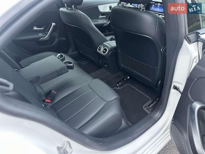 Седан Mercedes-Benz CLA-Class 2025 в Киеве