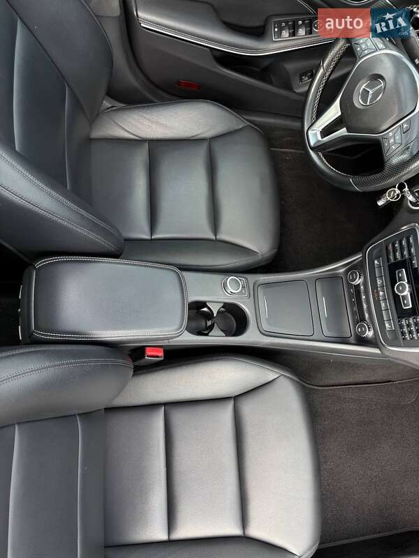 Седан Mercedes-Benz CLA-Class 2014 в Хмельницькому