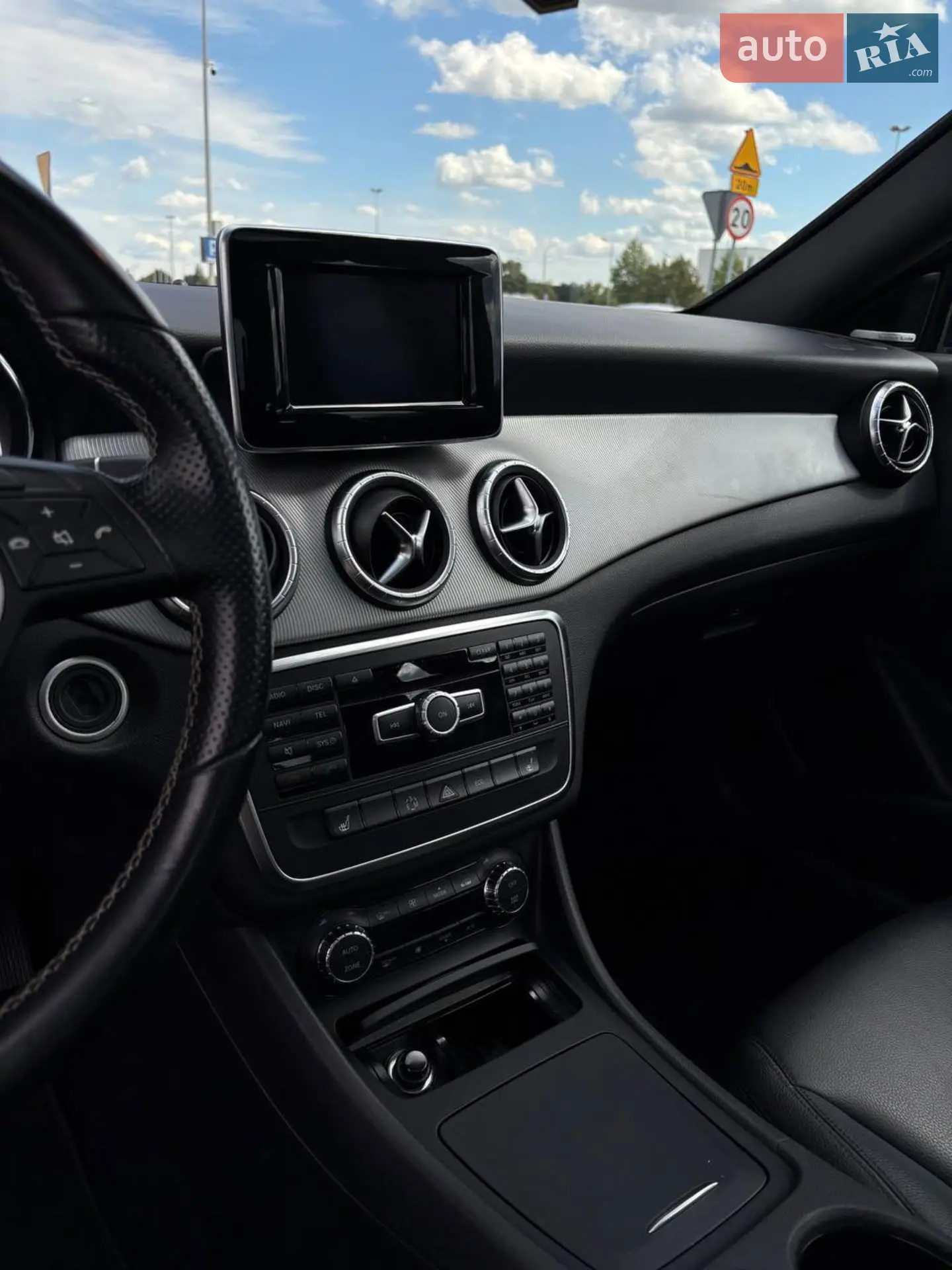 2014 Mercedes-Benz CLA-klasse - мініатюра 21