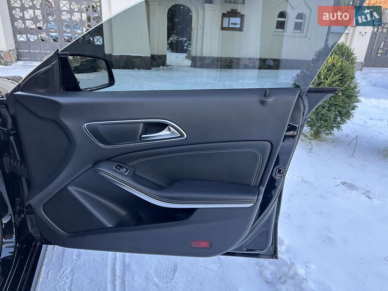 Седан Mercedes-Benz CLA-Class 2013 в Києві
