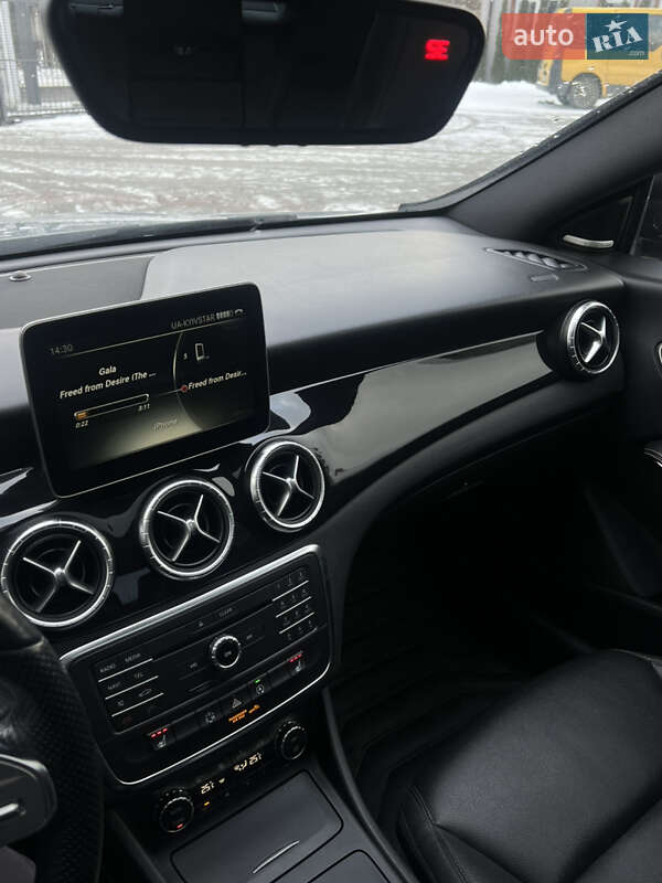 Седан Mercedes-Benz CLA-Class 2015 в Івано-Франківську