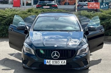 Седан Mercedes-Benz CLA-Class 2015 в Днепре