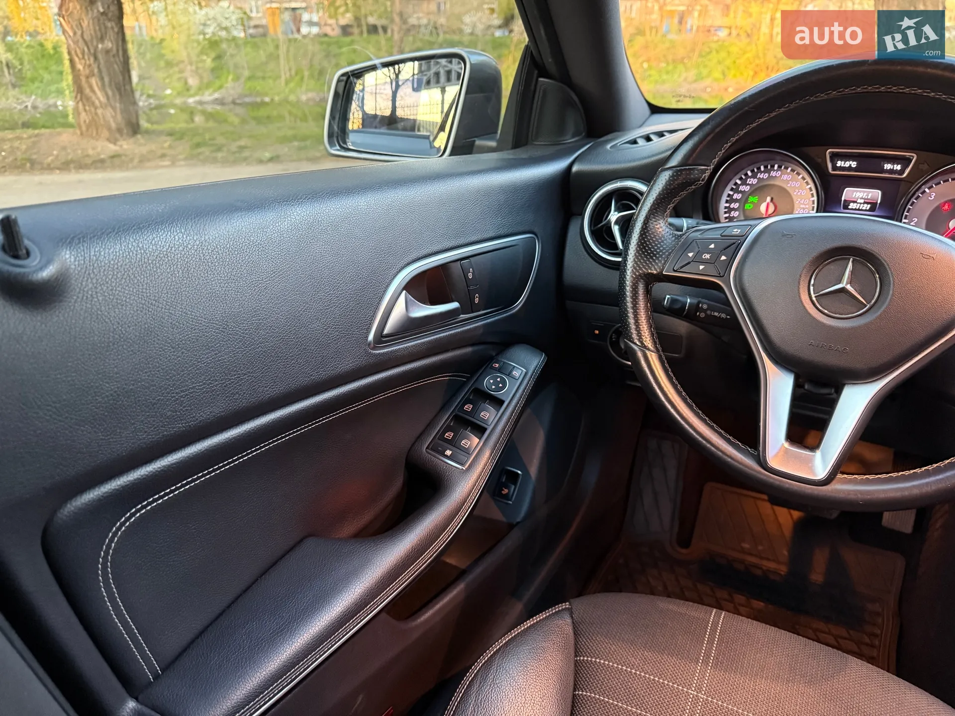 2013 Mercedes-Benz CLA-klasse - мініатюра 70