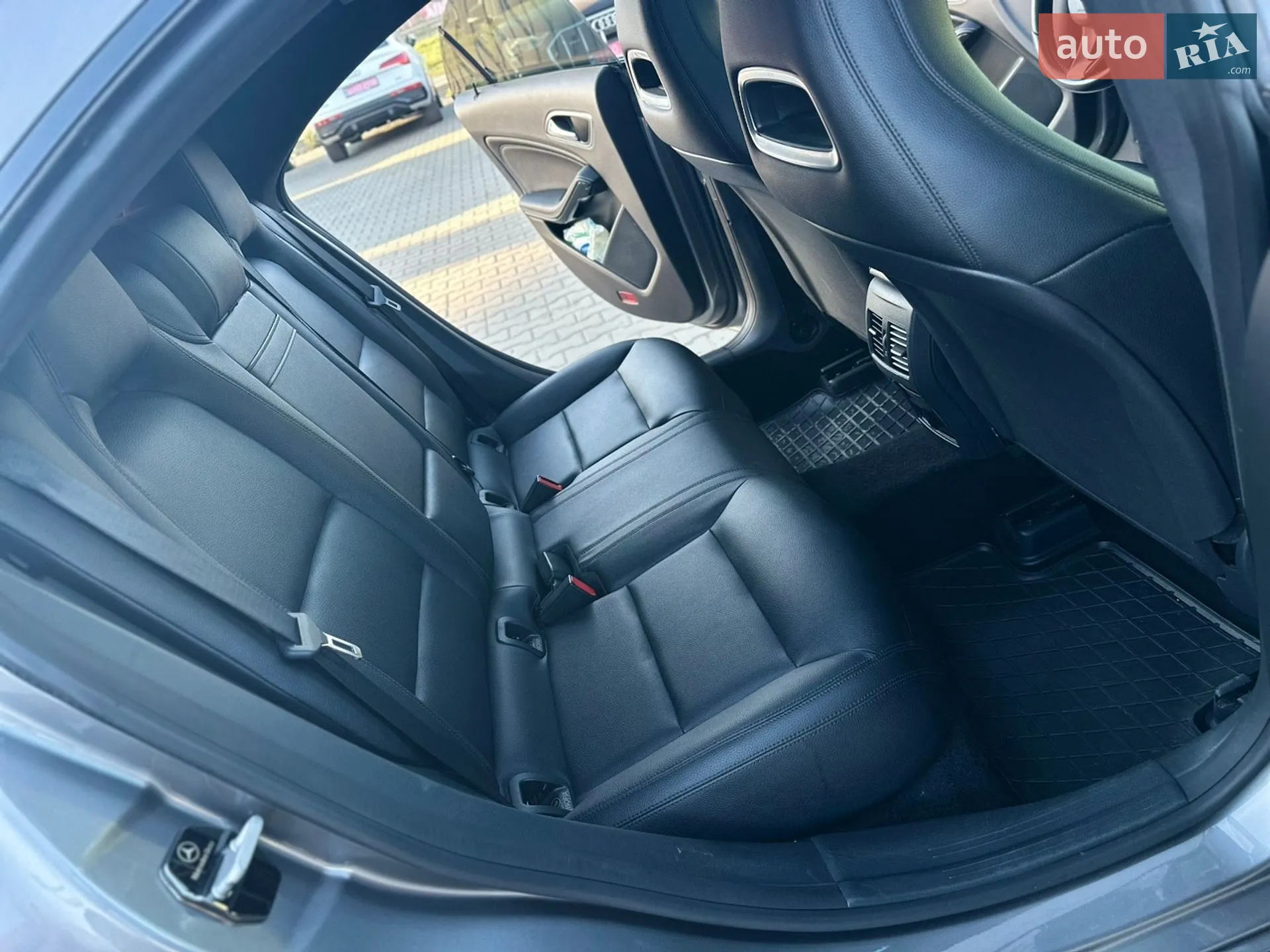 2015 Mercedes-Benz CLA-klasse - мініатюра 23