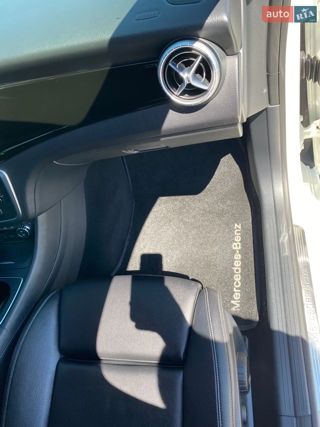 2016 Mercedes-Benz CLA-klasse - мініатюра 27
