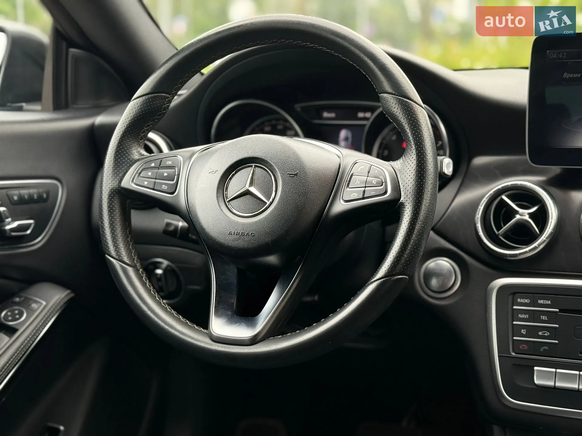 2017 Mercedes-Benz CLA-klasse - мініатюра 38