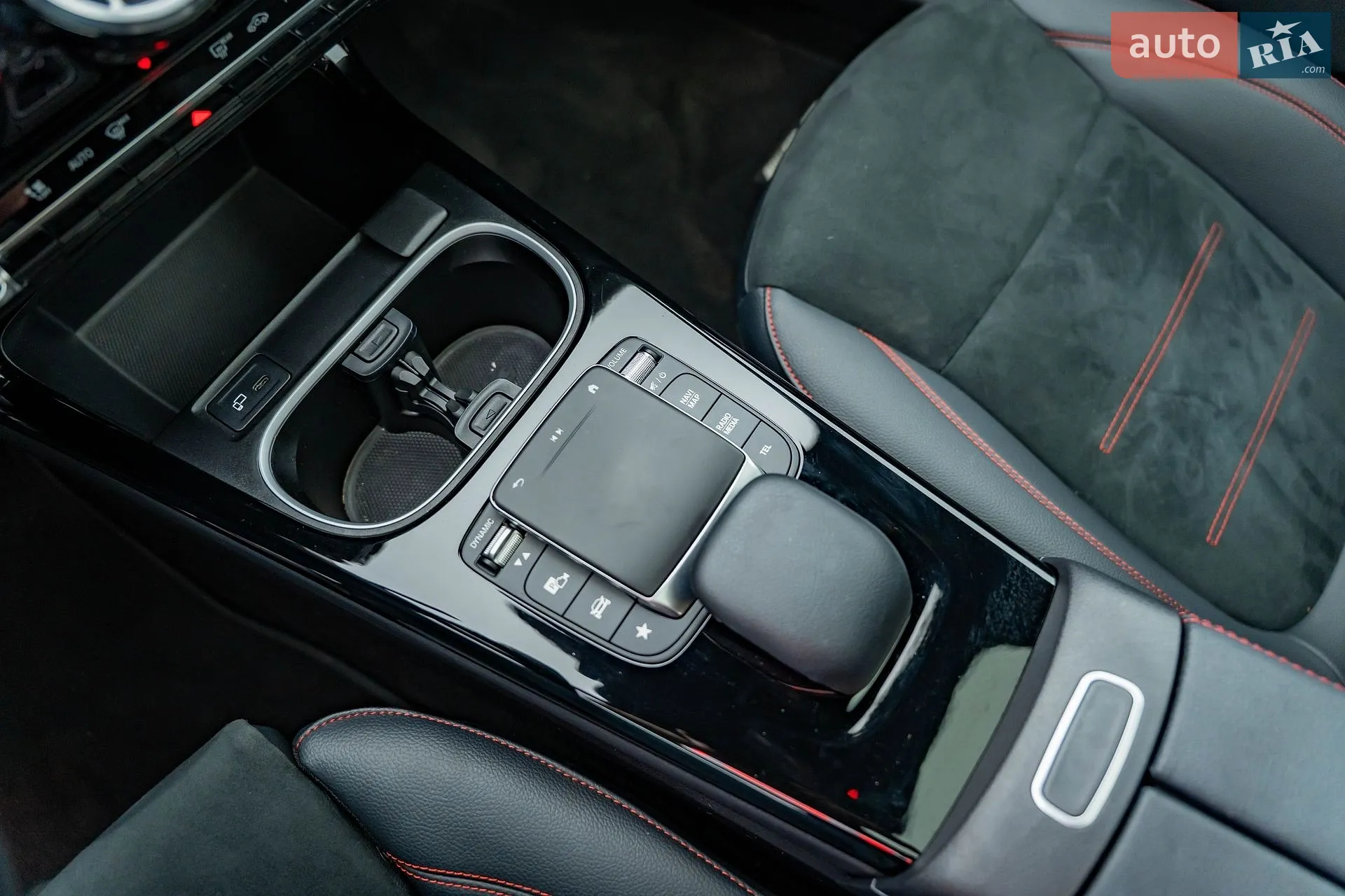 2022 Mercedes-Benz CLA-klasse - мініатюра 24