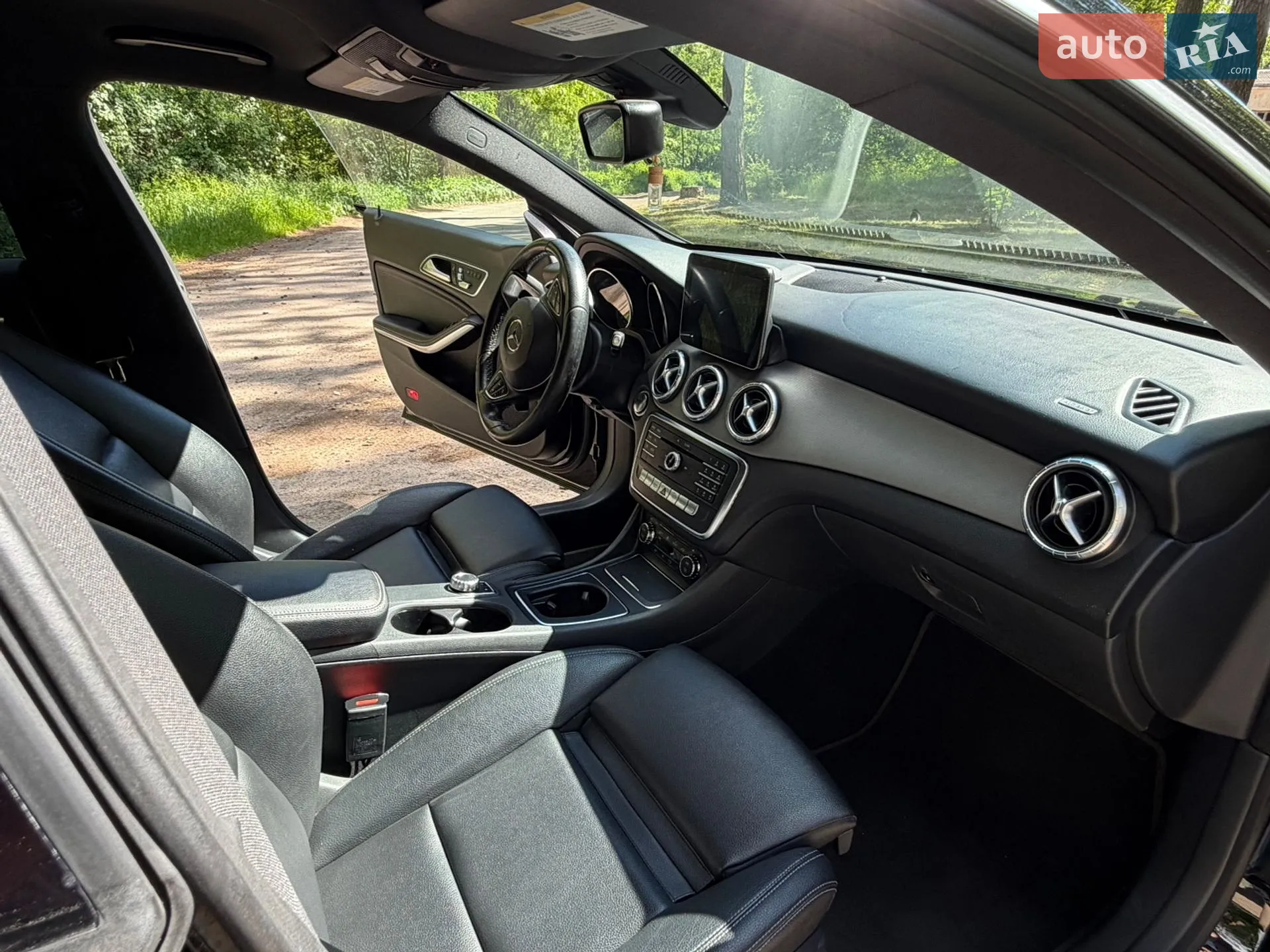 2017 Mercedes-Benz CLA-klasse - мініатюра 19