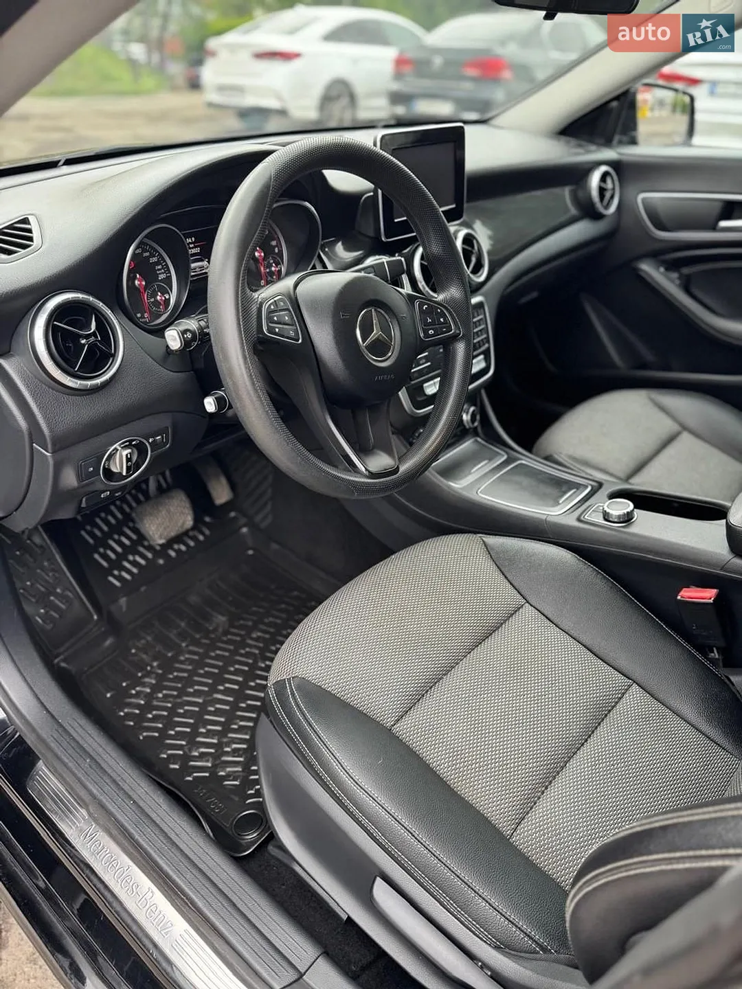 2017 Mercedes-Benz CLA-klasse - мініатюра 20