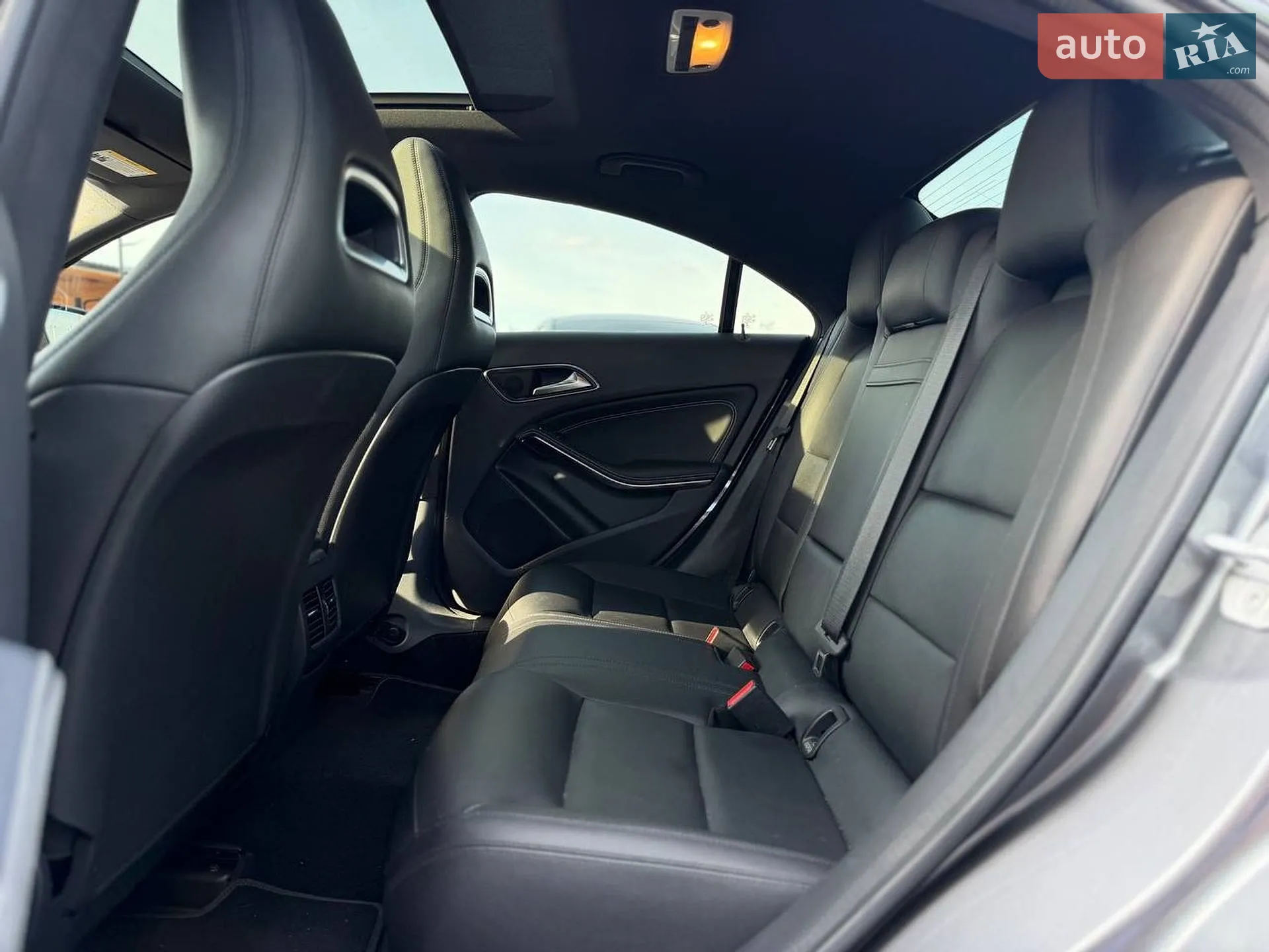 2015 Mercedes-Benz CLA-klasse - мініатюра 19