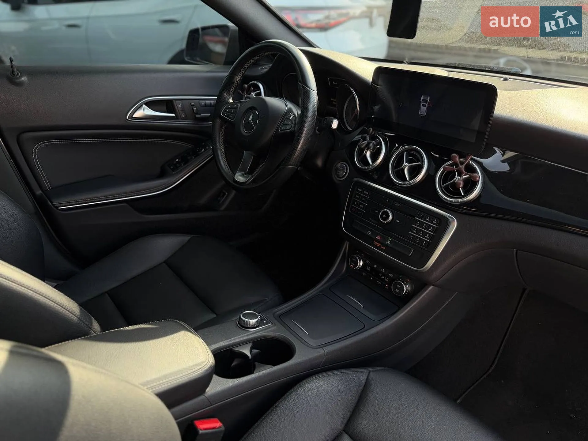2015 Mercedes-Benz CLA-klasse - мініатюра 28