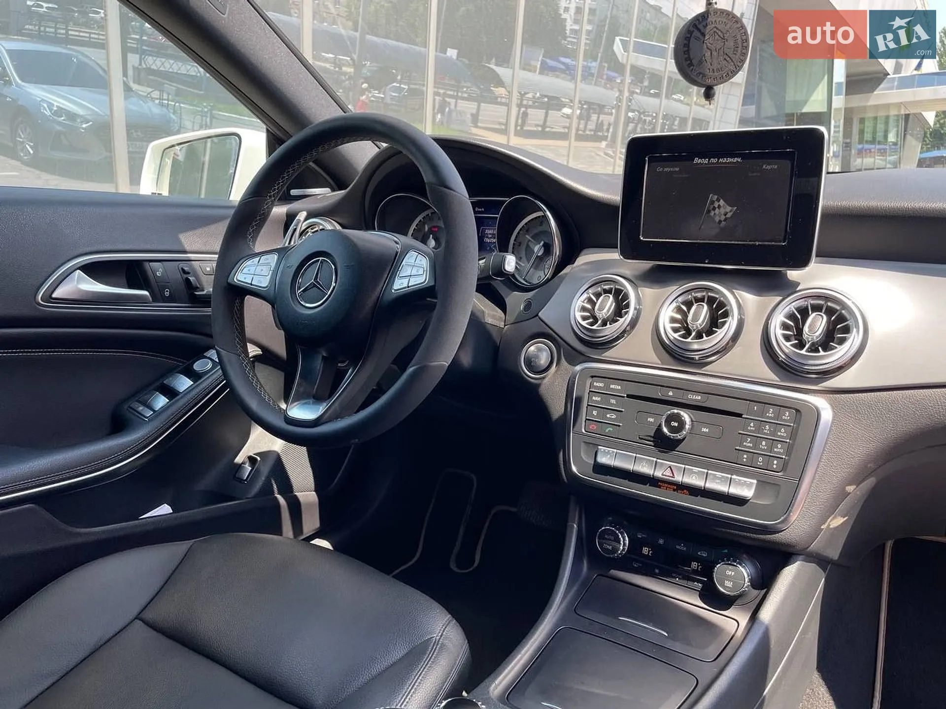 2015 Mercedes-Benz CLA-klasse - мініатюра 11