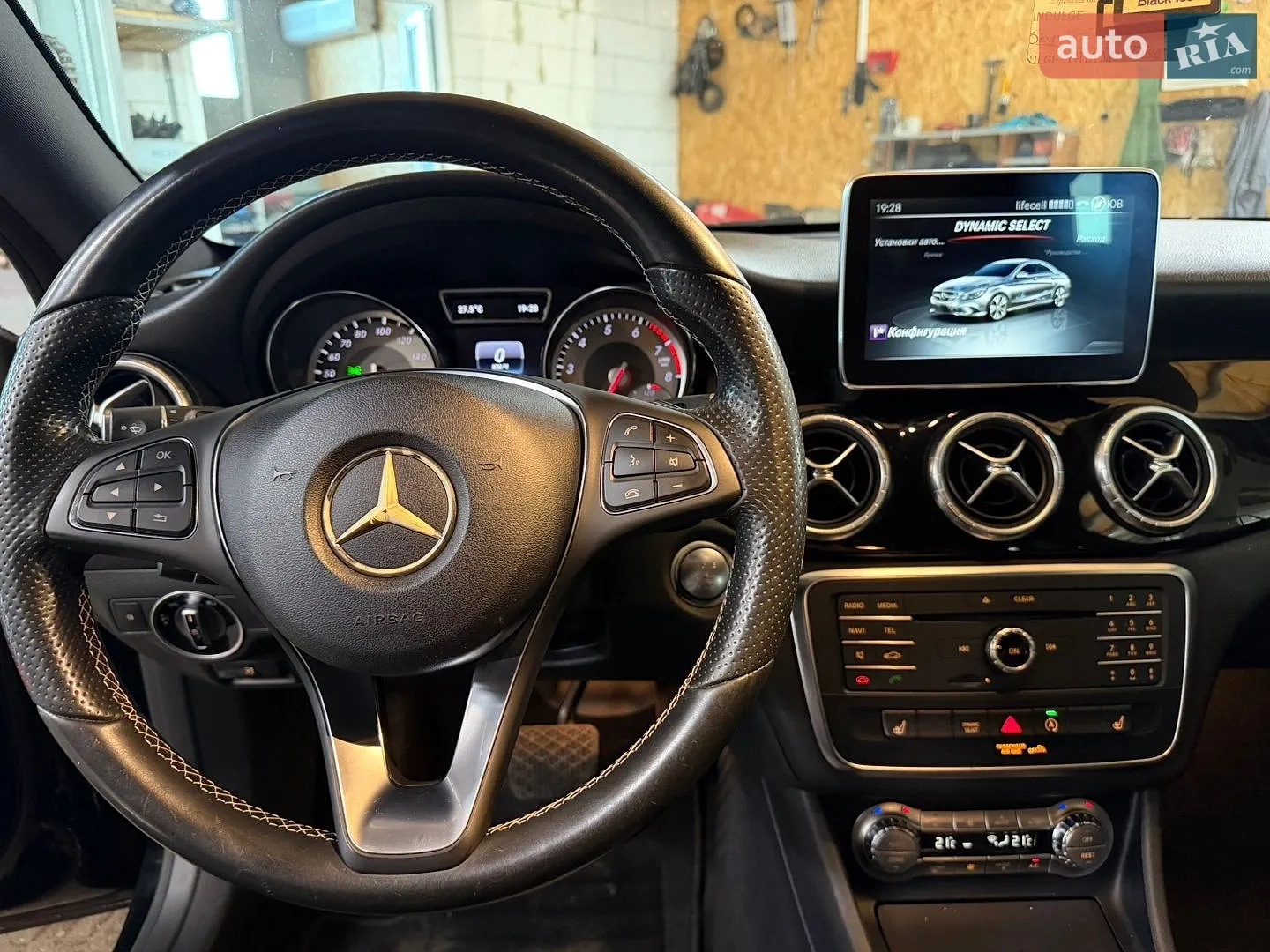 2015 Mercedes-Benz CLA-klasse - мініатюра 13