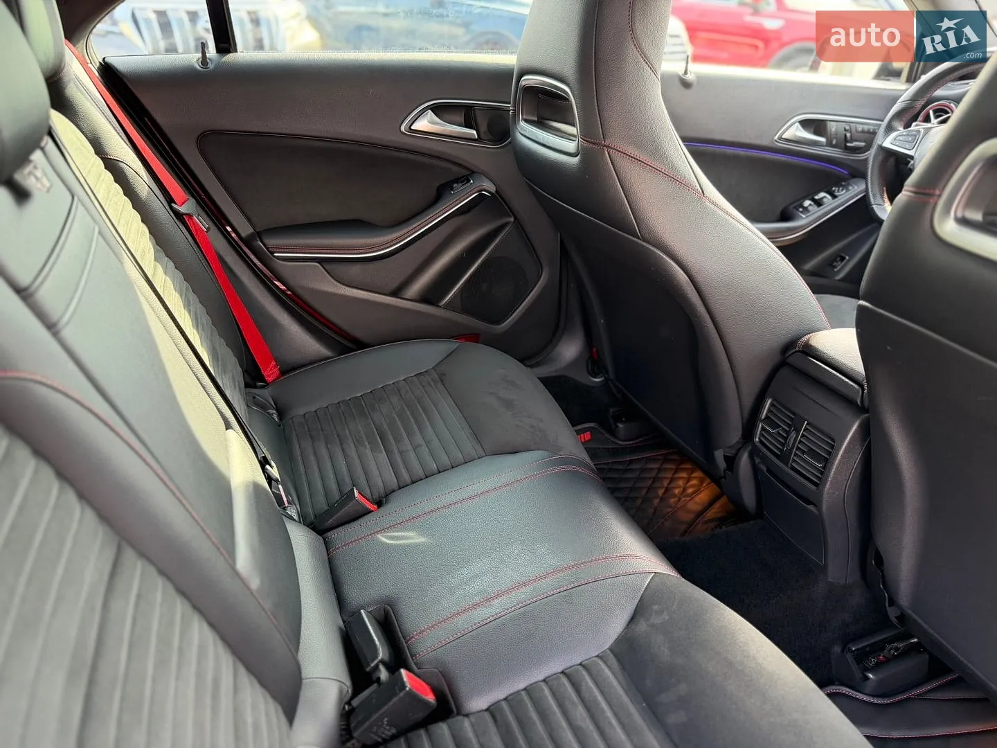 2015 Mercedes-Benz CLA-klasse - мініатюра 21