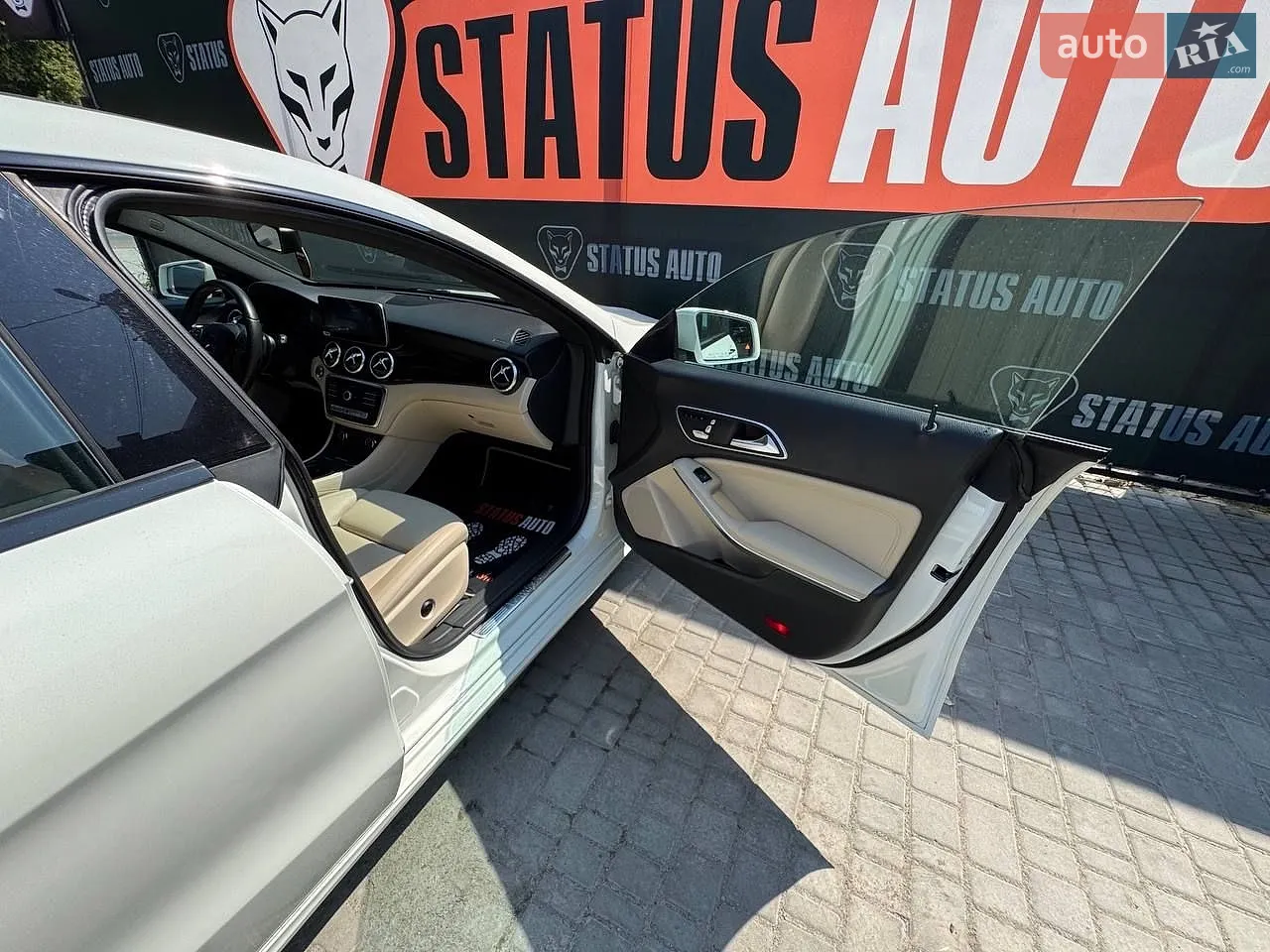 2017 Mercedes-Benz CLA-klasse - мініатюра 26