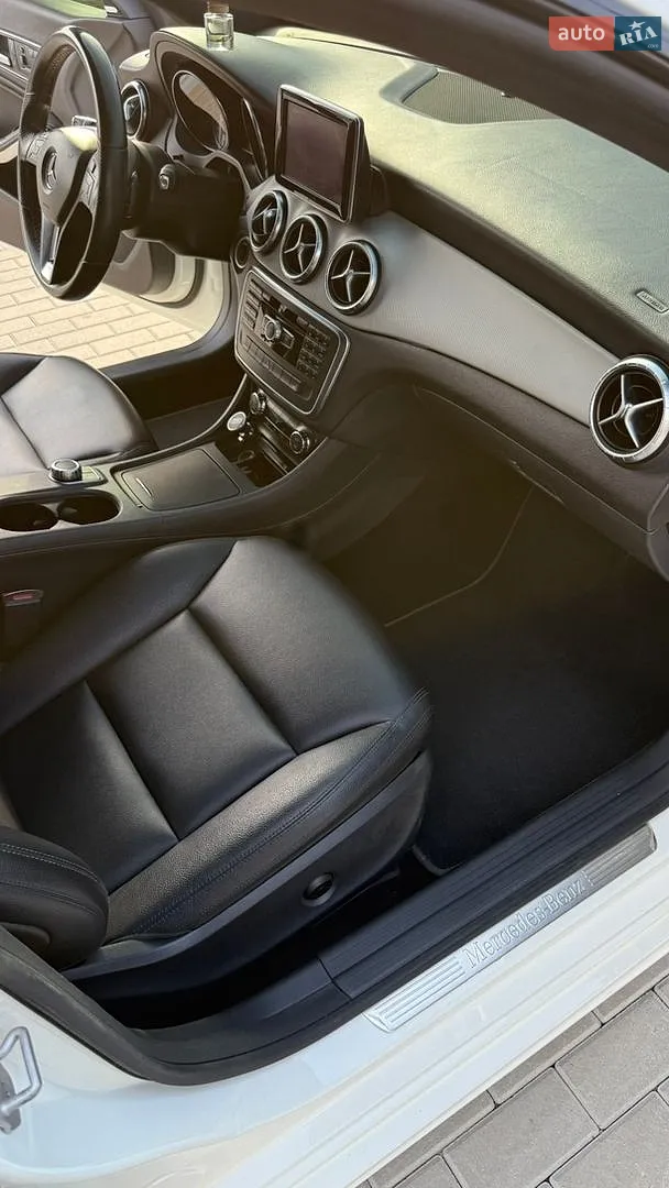 2013 Mercedes-Benz CLA-klasse - мініатюра 21