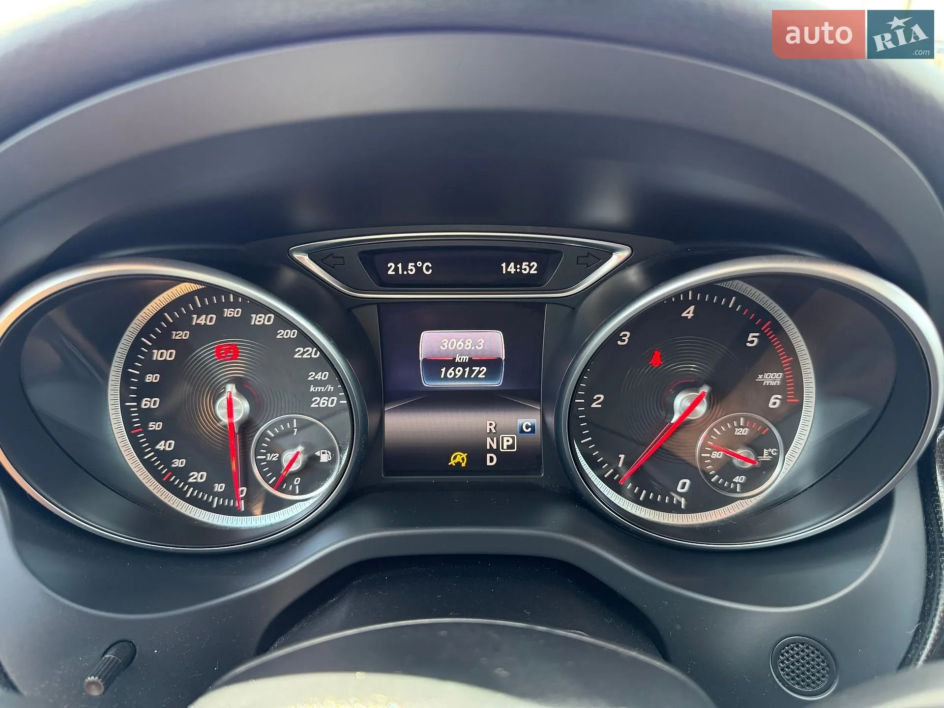 2017 Mercedes-Benz CLA-klasse - мініатюра 29