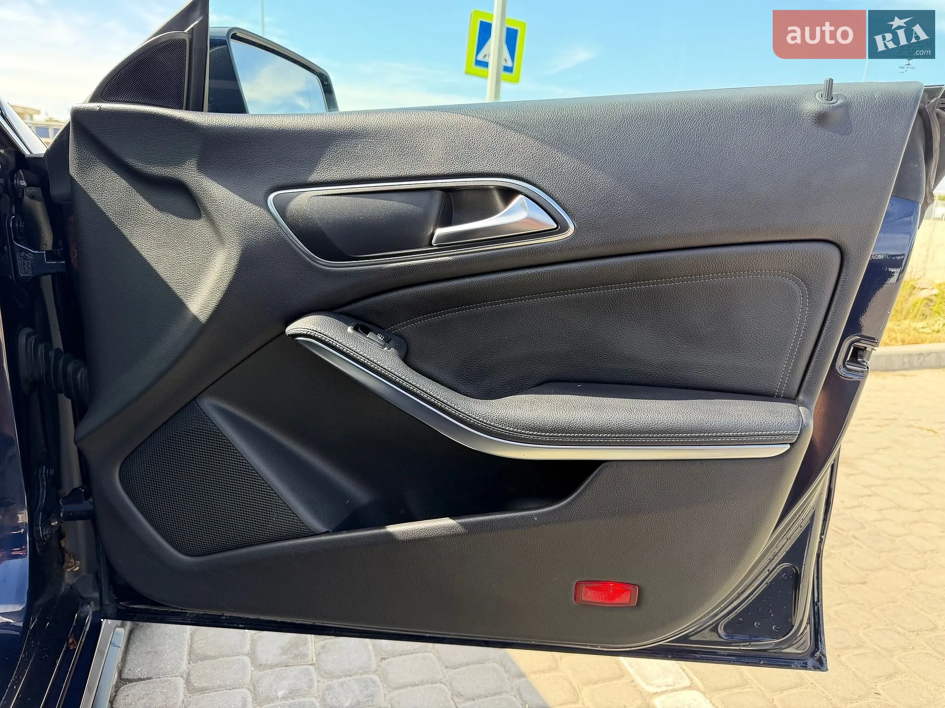 2017 Mercedes-Benz CLA-klasse - мініатюра 26