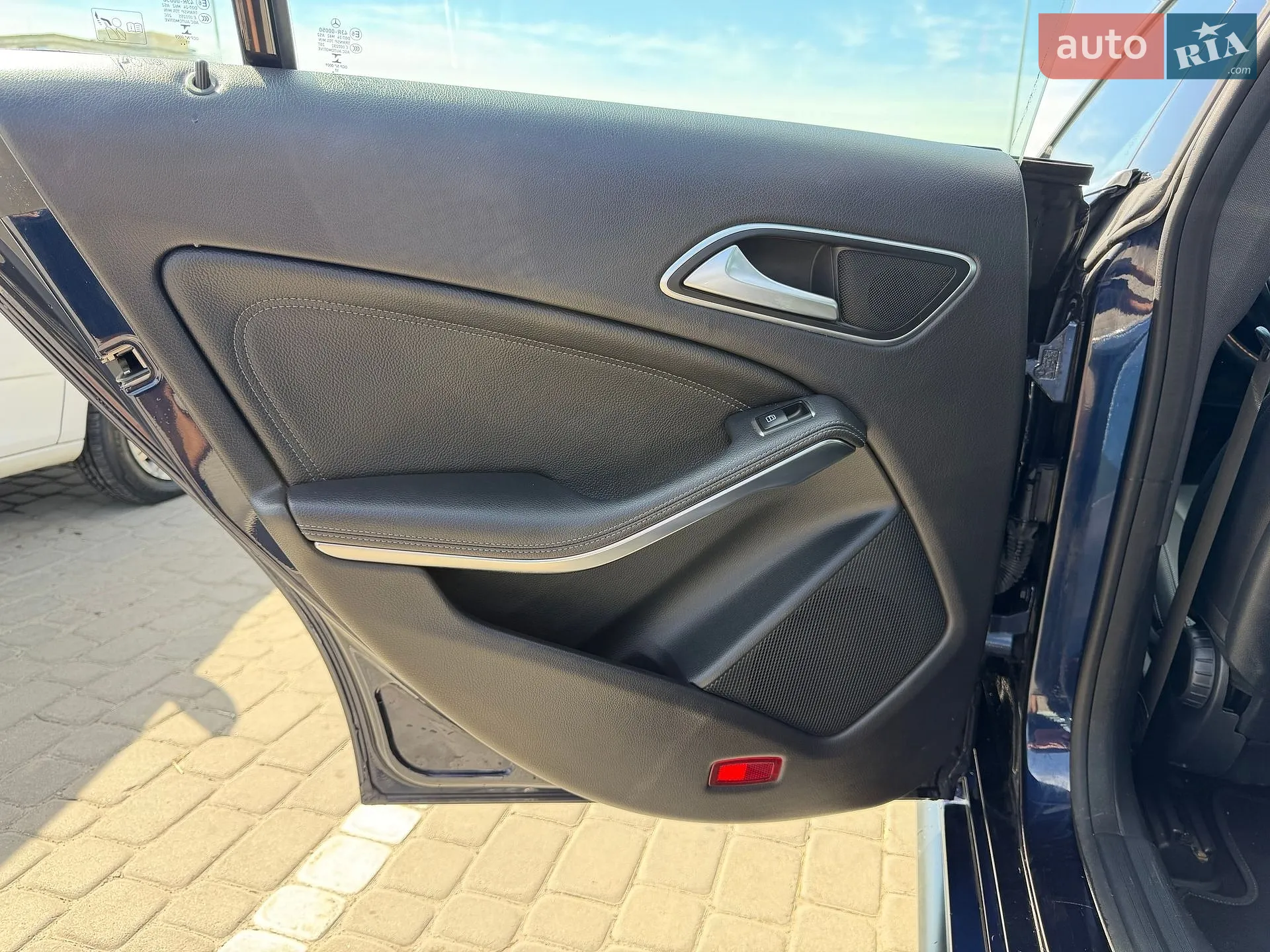 2017 Mercedes-Benz CLA-klasse - мініатюра 19