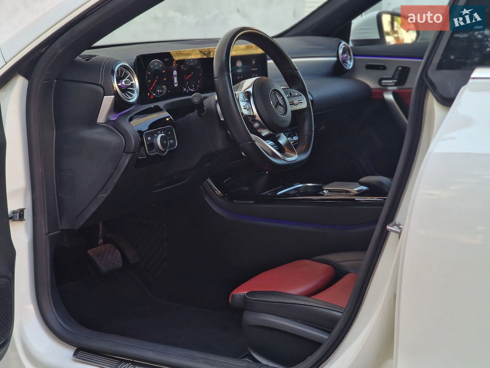 2020 Mercedes-Benz CLA-klasse - мініатюра 38