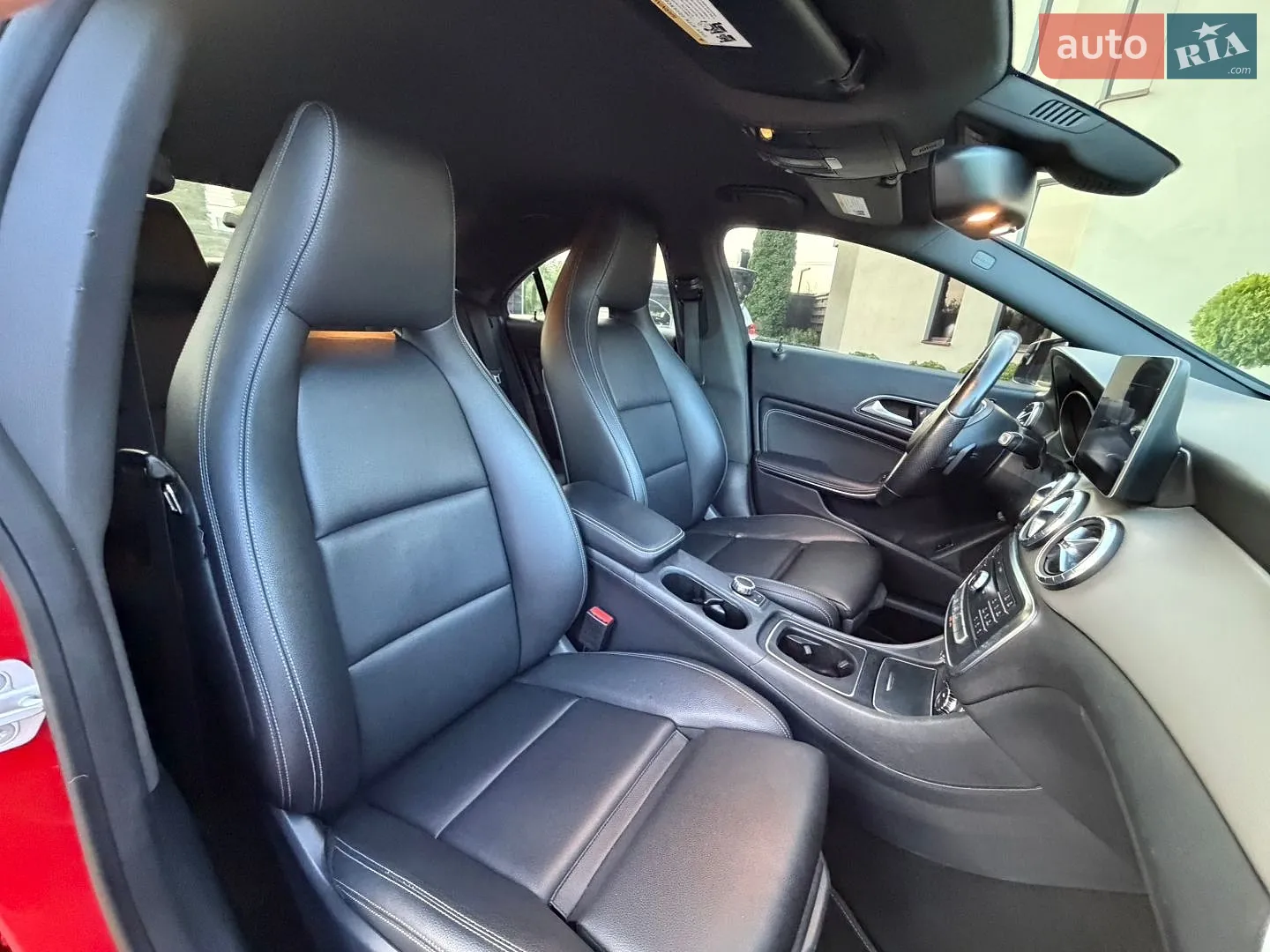 2017 Mercedes-Benz CLA-klasse - мініатюра 31