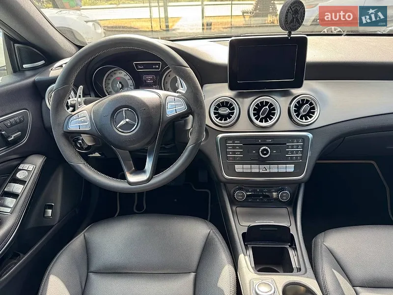 Mercedes-Benz CLA-Class 2015