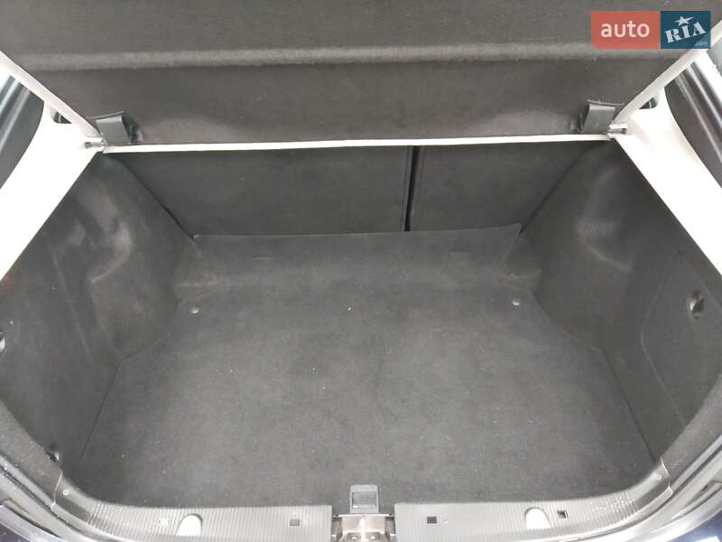 Купе Mercedes-Benz CLC-Class 2009 в Мукачево