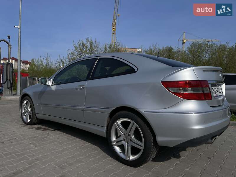 Купе Mercedes-Benz CLC-Class 2008 в Тернополе