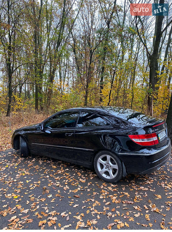 Купе Mercedes-Benz CLC-Class 2009 в Киеве